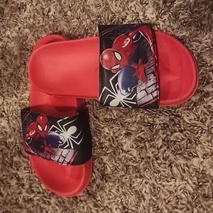 Spiderman, size 10 (boys) Slides